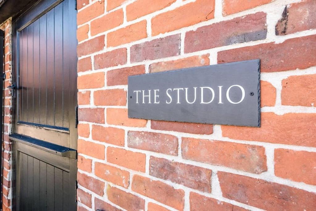 The Studio, Hoo Woodbridge Exterior photo